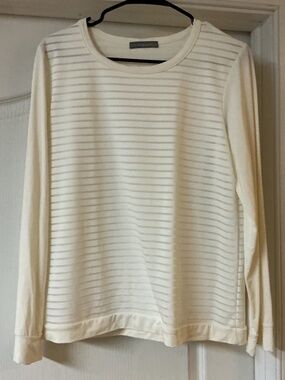Loveappela Long Sleeve White Shirt Womens Large Gently Used